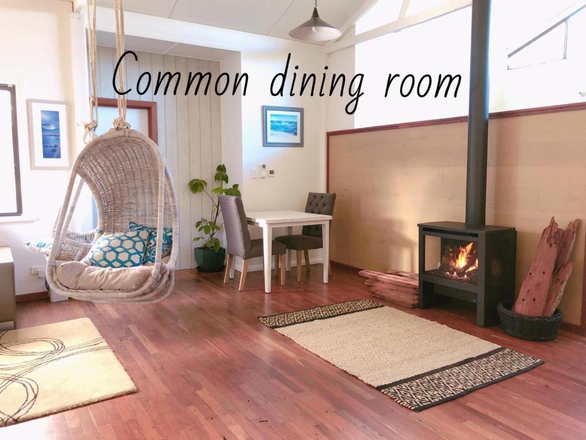 Grape Juice Retreat Rustic Romantic Gateway 5Mins To Beaches & Town Margaret River Extérieur photo