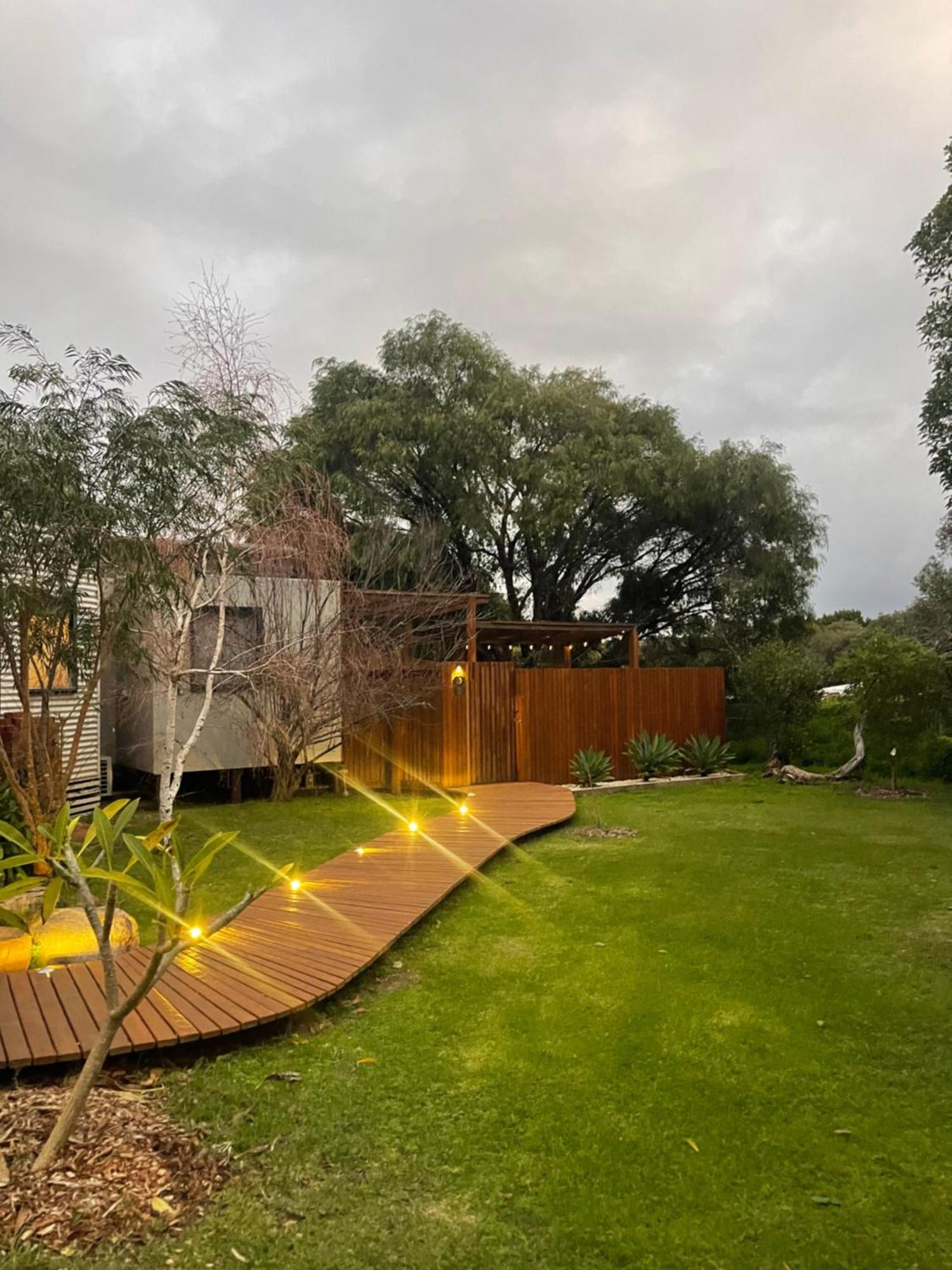 Grape Juice Retreat Rustic Romantic Gateway 5Mins To Beaches & Town Margaret River Extérieur photo
